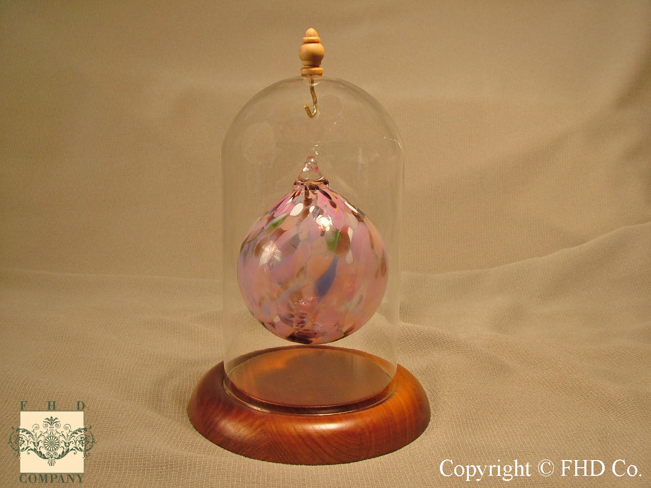 Display Accessories & Cases - Watch Domes and Ornament Domes