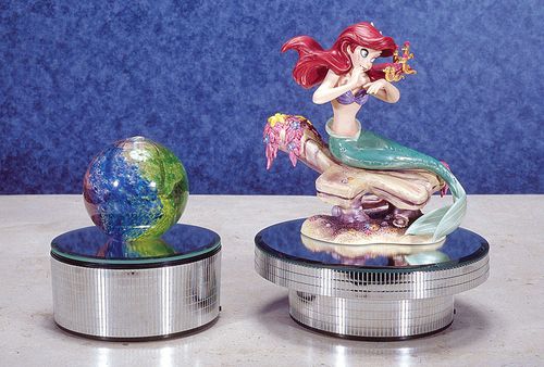 Display Accessories - Turntables, Risers, Mirrored and Lighted Risers
