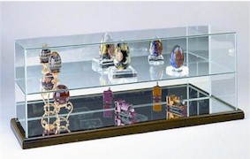 Glass Shelf Collector's Curio Cabinet
