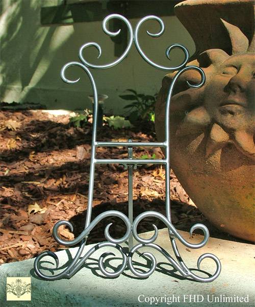 Plate Easels - Flourish