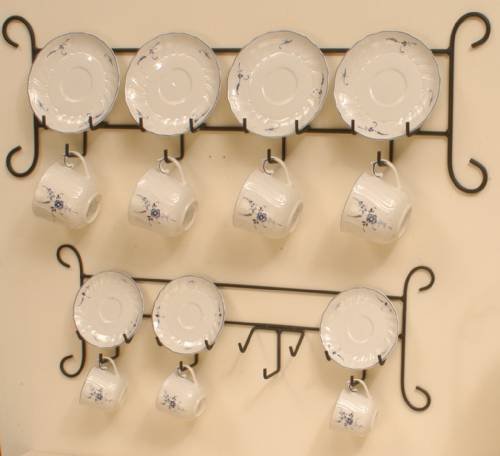 Cup and Saucer Hanger - Iron Horizontal 4 Place