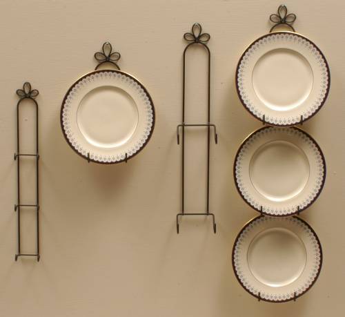 Plate Hangers - Curly Cue Vertical Holders