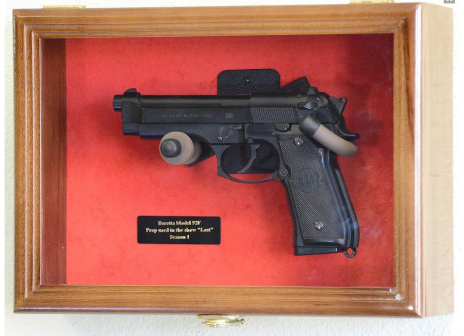 Gun Display Case - Single Pistol Display