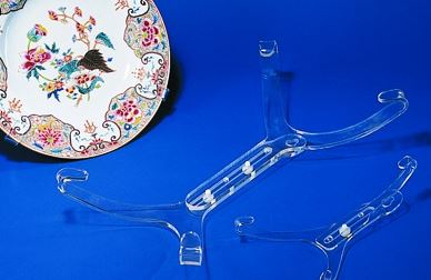Adjustable Invisible Plate and Platter Hanger - 14 - 18"  Plates